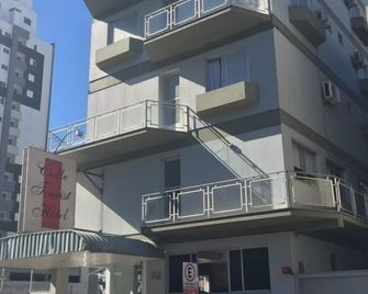 Colle Tourist Hotel - Criciúma - Building