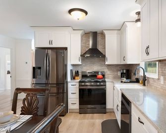 Meadow Farm in Holly Springs, NC - Holly Springs - Cocina