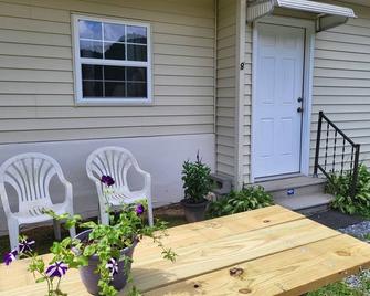 Cosy cottage, easy walk to casino , 5 min. From GSMNP. - Cherokee