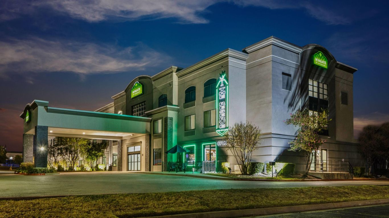 Wingate by Wyndham Round Rock Hotel & Conference Center