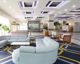 충주 그랜드 호텔 - 충주 - 로비