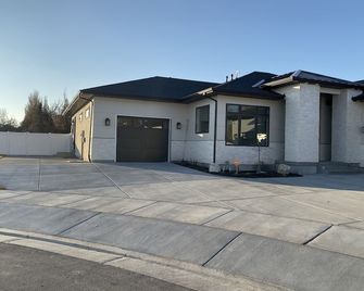 Luxurious Private Apartment in South Jordan, Utah - South Jordan - Будівля