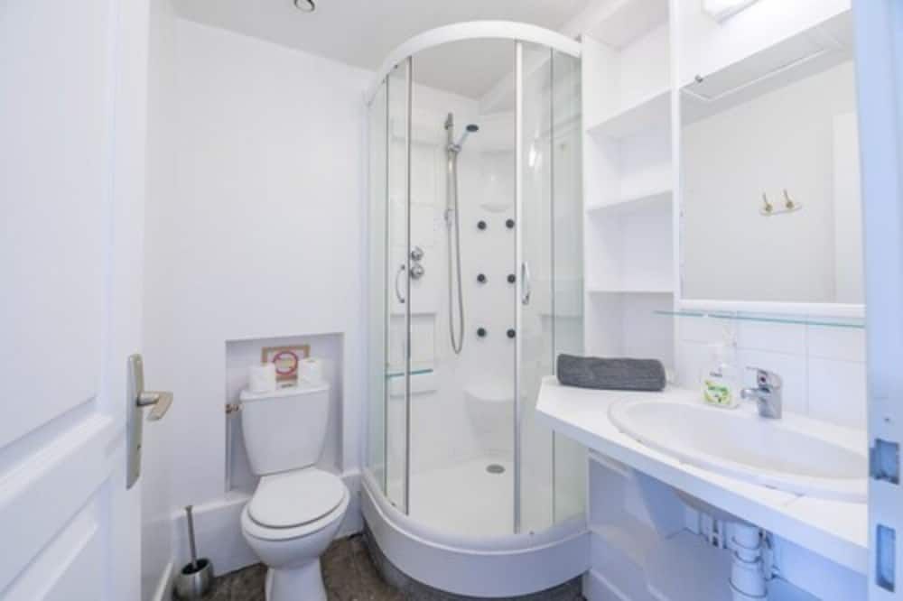 Appart Hotel Bellevue - ביון - חדר רחצה