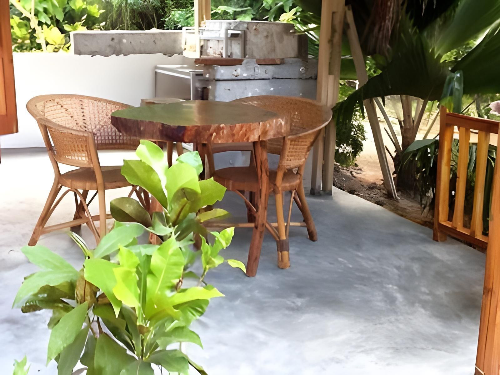 Coco Bay Guest House