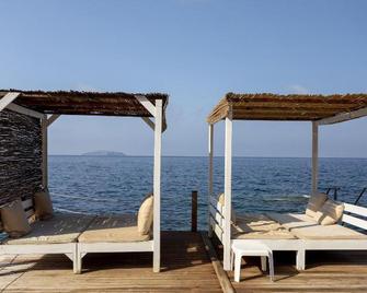 Vega Boutique & Aparts - Gümüşlük - Plaża