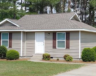 2 bedroom 2 bath house in quiet neighborhood - Dublin - Building