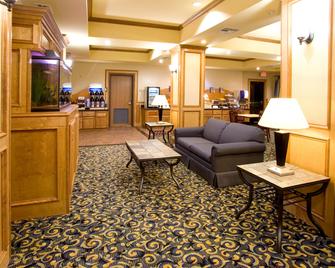 Holiday Inn Express & Suites Jourdanton-Pleasanton - Jourdanton - Wohnzimmer
