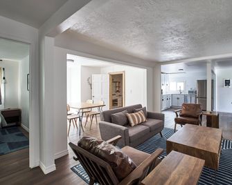 Misty Mountain Lodge - Estes Park