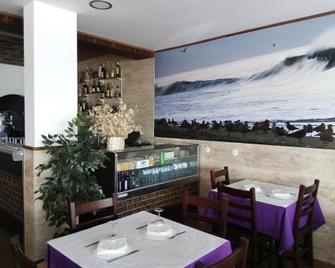 Canadian Star - Mira