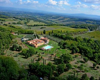 Hotel & Restaurant Casolare Le Terre Rosse - San Gimignano
