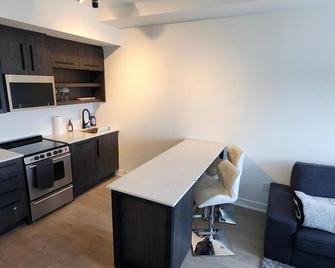 Modern new condo in the heart of downtown - Full furnished - Ottawa