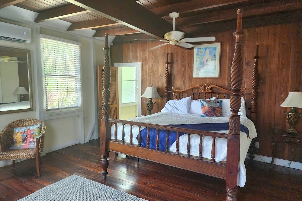 The Comanche A Club Inn of Christianted St Croix - Christiansted