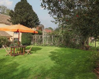 Badminton Farm Cottage, Family Friendly, With Open Fire in Badminton - Badminton - Patio
