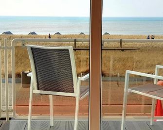 Hotel B&B Seahorse - Katwijk - Balkon