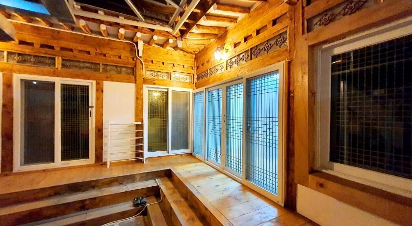 Other view of Hwangridangil Adamjeong