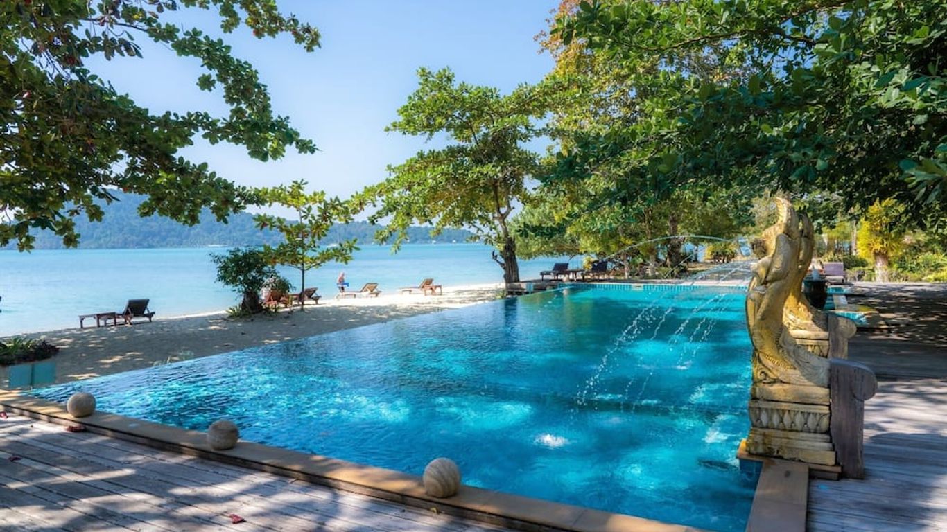 Chivapuri Beach Resort