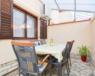 Apartment in Pula/Istrien 11022 - Пула - Балкон