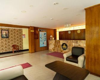 Hotel Kings - Port Blair - Front desk