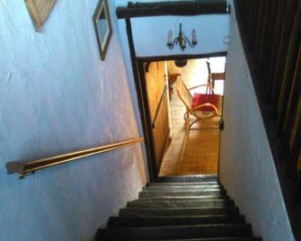 L'Antico Sogno Guest House - Marsicovetere - Aufgang