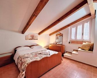 Villa L'orchidea amalfi coast - Maiori - Bedroom