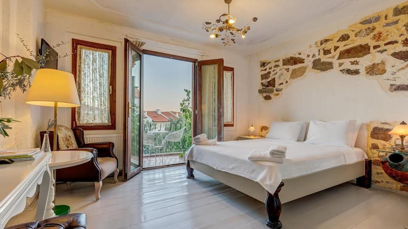 Cunda Battalos Kucuk Hotel
