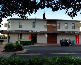 Crossroads Hotel Narrabri - Narrabri - Gebäude