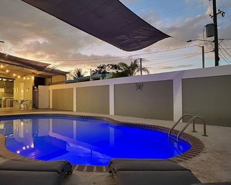 Villa Borboleta | Private Pool & Near Beaches - Hatillo - Piscina