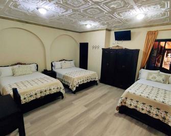 Hotel Vieja Mansion - Cuenca - Makuuhuone