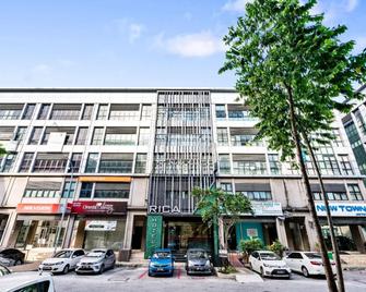 Rica Hotel Usj - Subang Jaya - Gebäude