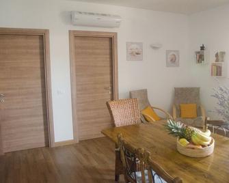 Baia Benessere B&B Eco Vegan - Santa Severa - Essbereich
