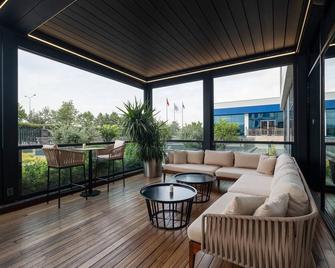 Hampton by Hilton Samsun - Samsun - Living room