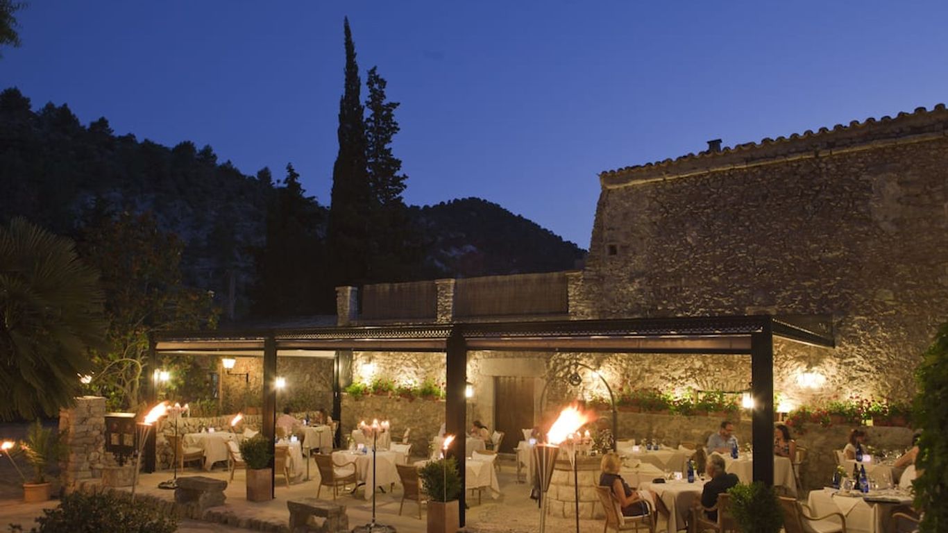 L'Hermitage Hotel & Spa