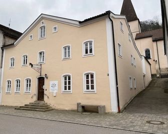 Gaestehaus Altmuehltalblick Moernsheim - Mörnsheim - Будівля