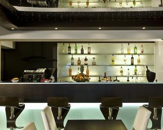 هوتل بيتيت باليه - البندقية - بار