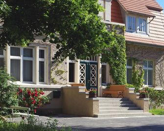 Gutshaus Barkow - Plau am See - Budova