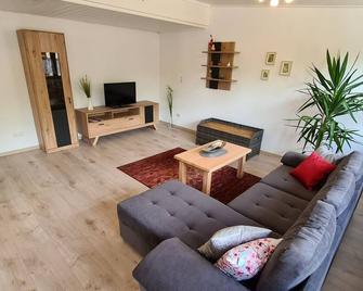 Ferienwohnung Hegauliebe - Tengen - Living room