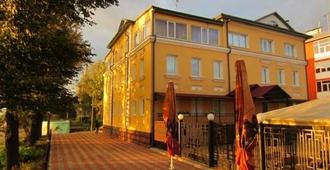 Gostiniy Dvorik Guest House - Yaroslavl - Building
