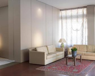 Hotiday Room Collection - Celle Ligure - Celle Ligure - Wohnzimmer