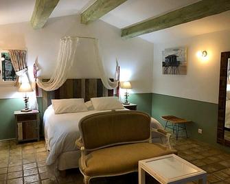 Mas Lou Piastoun - Fayence