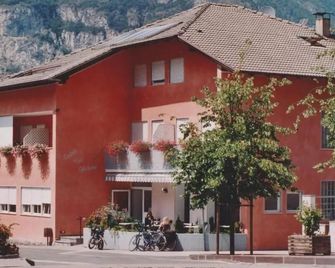 Gasthof Salurn - Salurn - Gebäude