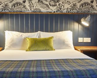 Swan Hotel by Greene King Inns - Alton - Ložnice