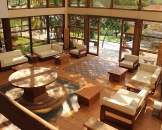 Hotel Fazenda Vale Da Mantiqueira - Virgínia - Lounge