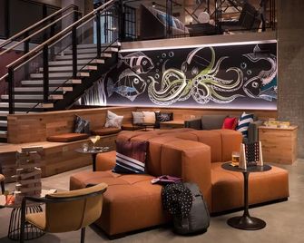 Moxy Nashville Vanderbilt at Hillsboro Area - Nashville - Sala de estar