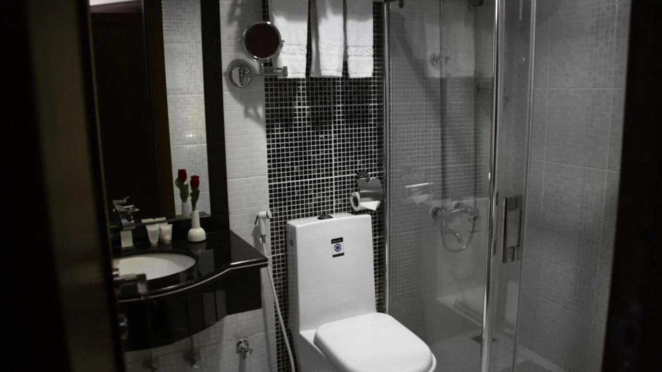 Laguna Hotel Suites