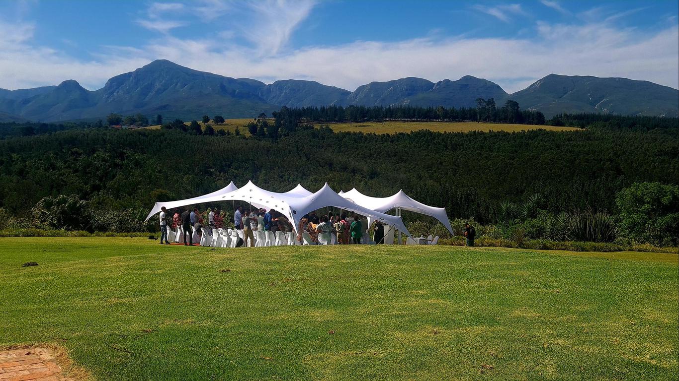 فار هيلز هوتل