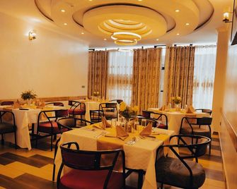 La Classe Hotel - Kamembe - Restaurante