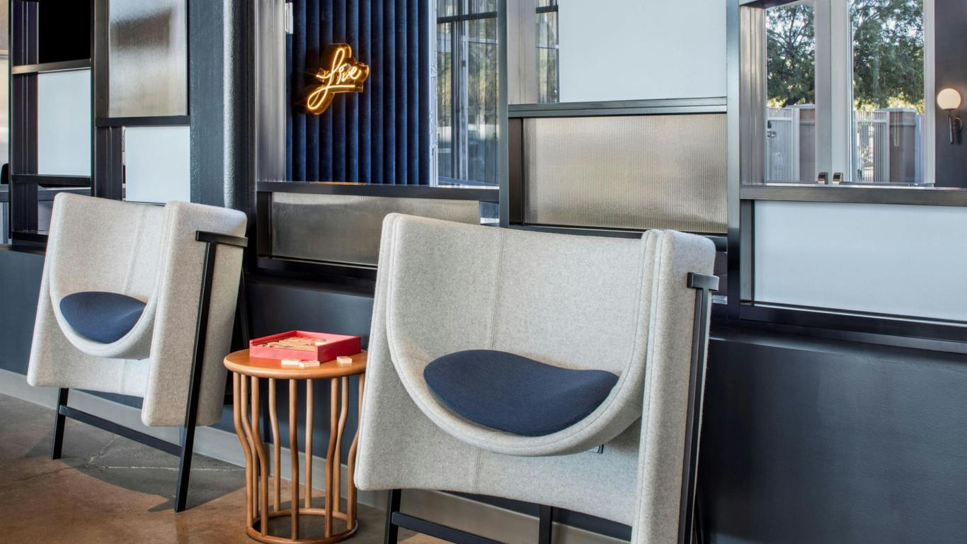 Aloft Phoenix-Airport