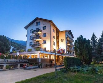 Hotel Alpenhof - Unterbäch - Bâtiment