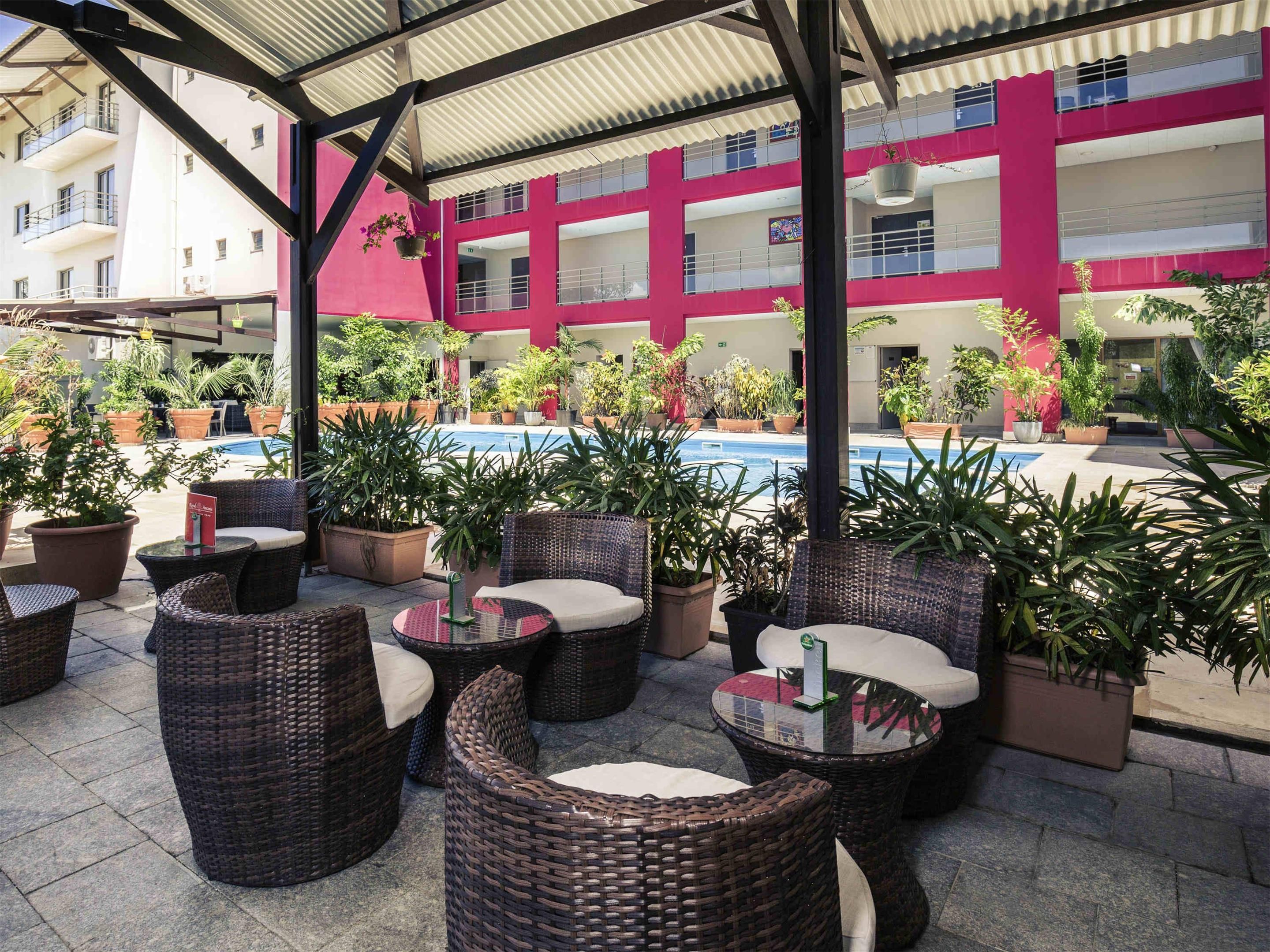 ميغكيوغ كايين غويال أمازونيا هوتل - كايين - بار