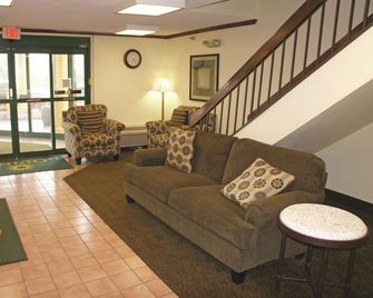 La Quinta Inn by Wyndham Omaha Southwest - Omaha - Sala de estar